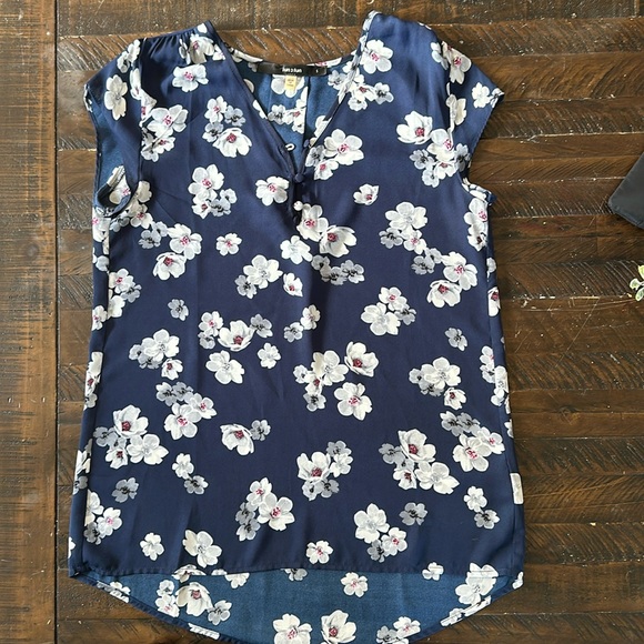 Mod cloth cap sleeve top - Picture 2 of 2